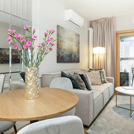 Mennica By Renters Prestige Warsaw